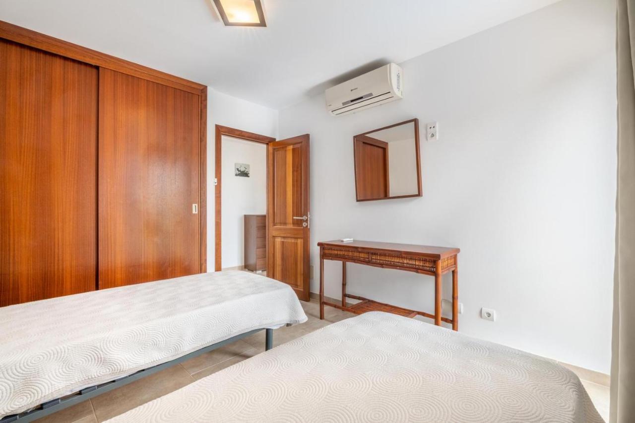 Apartaments Vaixell ซานตานยี ภายนอก รูปภาพ
